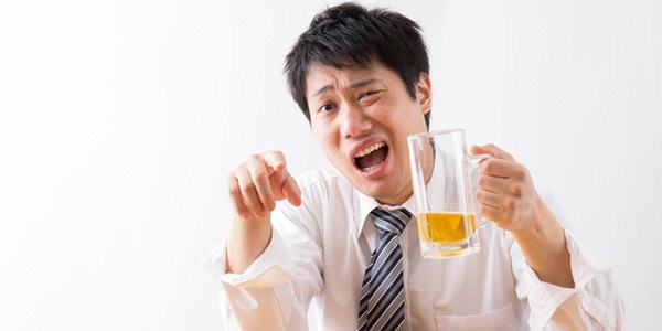 飲食店でお客様が騒がしいときにどう注意するか ナシエル 飲食企業の経営とm Aを考えるメディア